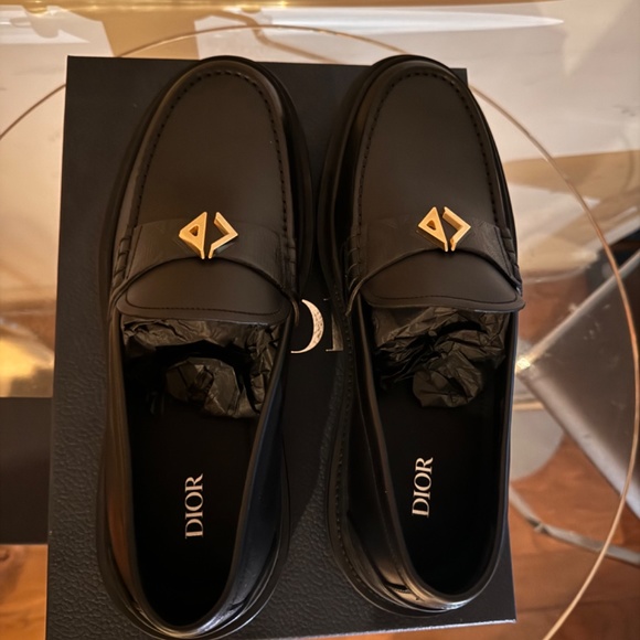 Dior Explorer Loafer - Picture 8 of 10